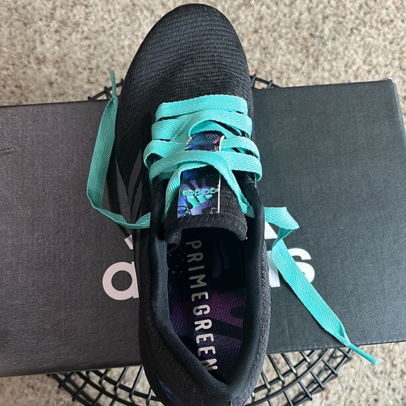 Adidas edge lux 4 running shoes. Size 9.5 - Picture 7 of 8